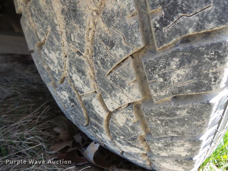 image for item DW9637 2006 Ford F150 SuperCab pickup truck