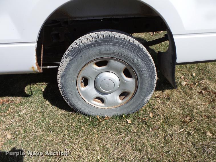 image for item DW9637 2006 Ford F150 SuperCab pickup truck