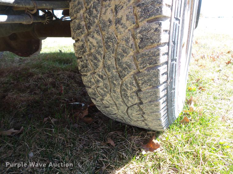 image for item DW9637 2006 Ford F150 SuperCab pickup truck