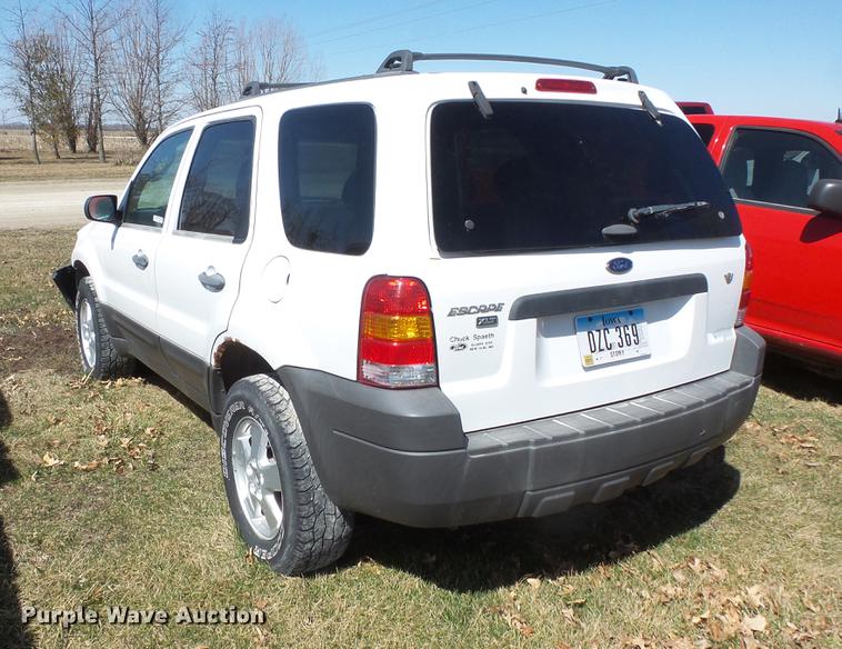 image for item DW9639 2006 Ford Escape SUV