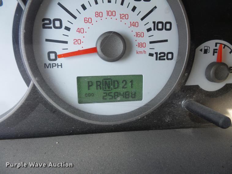 image for item DW9639 2006 Ford Escape SUV