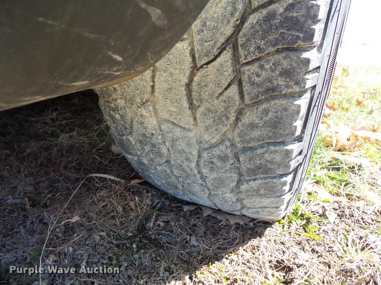 image for item DW9639 2006 Ford Escape SUV