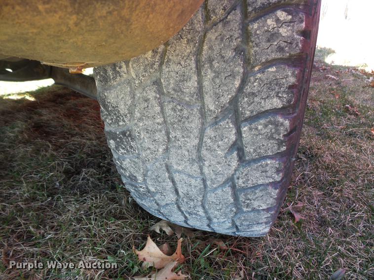 image for item DW9639 2006 Ford Escape SUV