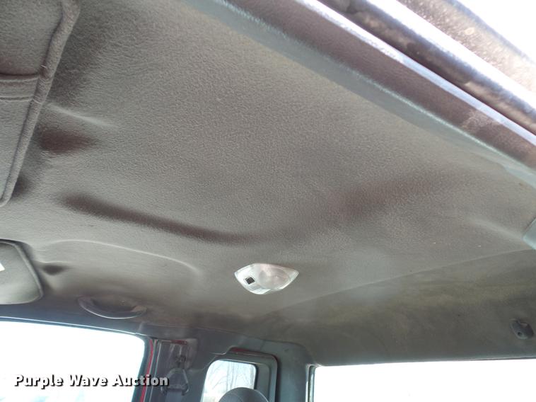 image for item DW9641 2001 Ford Ranger XLT SuperCab pickup truck