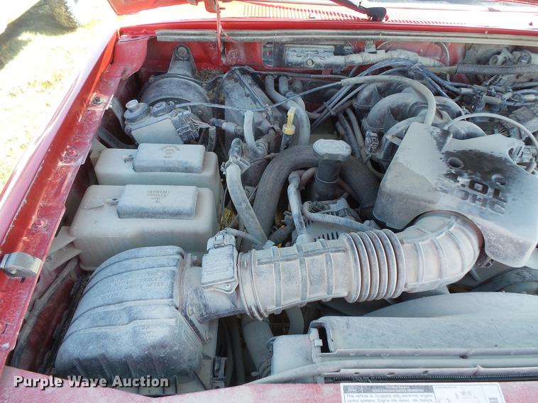 image for item DW9641 2001 Ford Ranger XLT SuperCab pickup truck