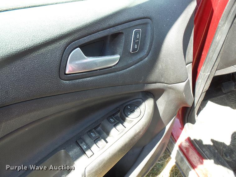 image for item DW9643 2013 Ford Escape SUV