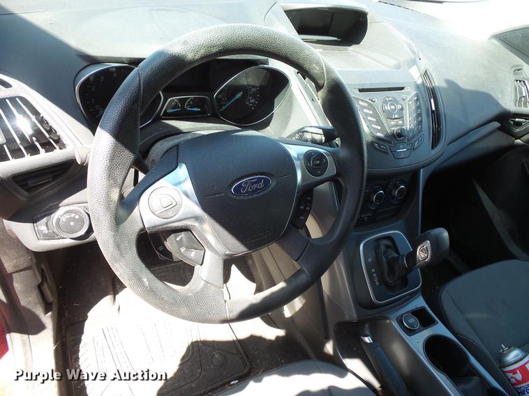 image for item DW9643 2013 Ford Escape SUV