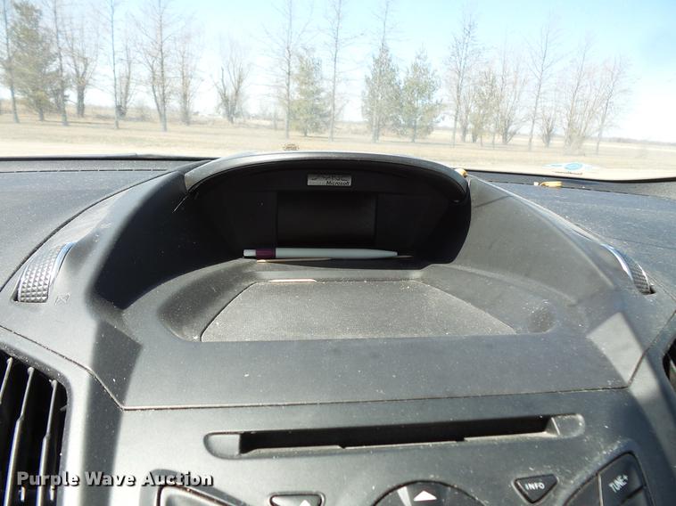 image for item DW9643 2013 Ford Escape SUV