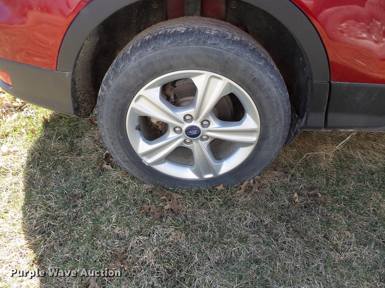 image for item DW9643 2013 Ford Escape SUV