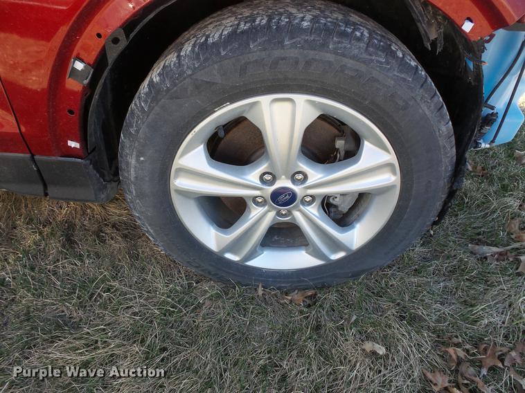 image for item DW9643 2013 Ford Escape SUV