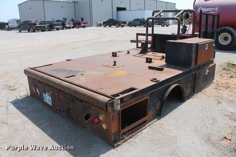 image for item DZ9975 Welding Service truck bed