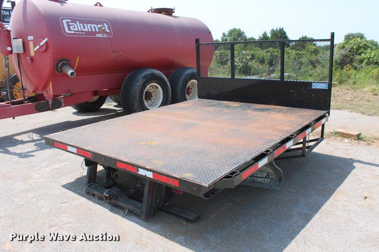 image for item DZ9976 General Knapheide 91-BDLFSP10C flatbed