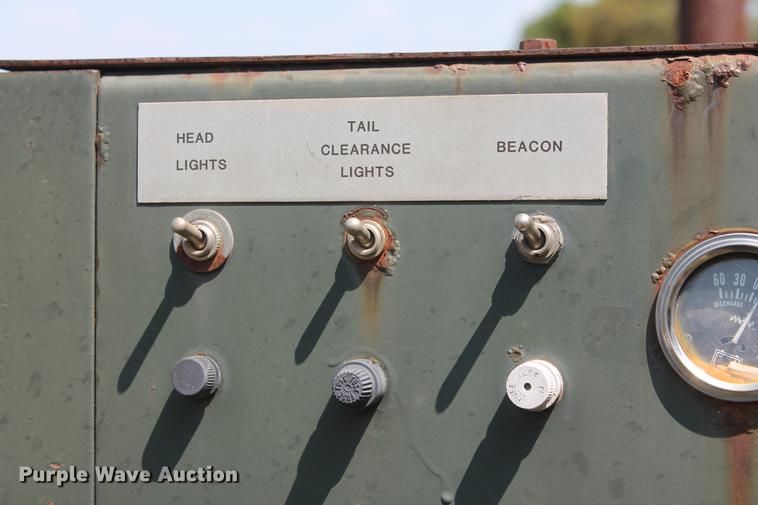 image for item DZ9982 1988 MB SW112R sweeper