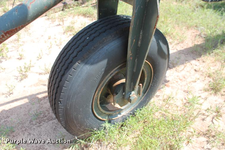 image for item DZ9982 1988 MB SW112R sweeper