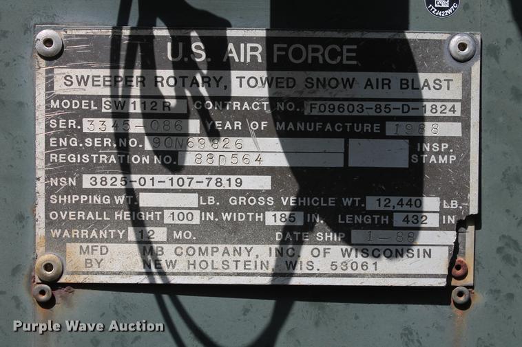 image for item DZ9982 1988 MB SW112R sweeper