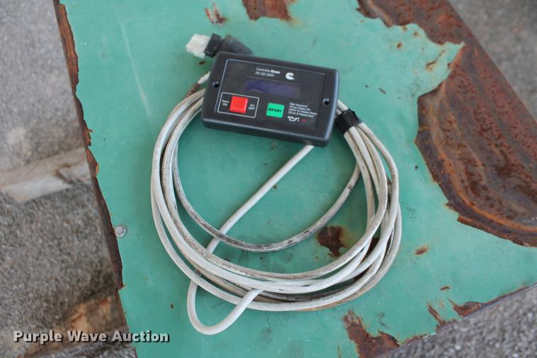 image for item DZ9983 2011 Onan Cummins RVQD3200 generator