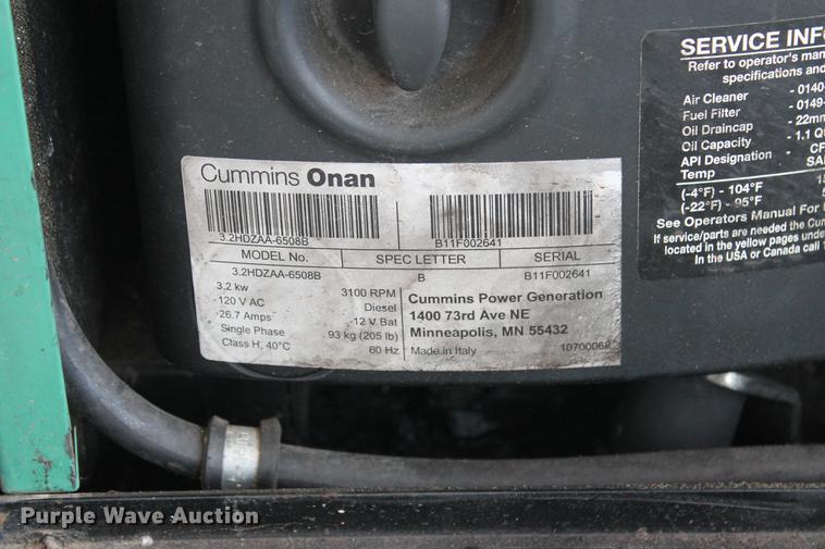 image for item DZ9983 2011 Onan Cummins RVQD3200 generator