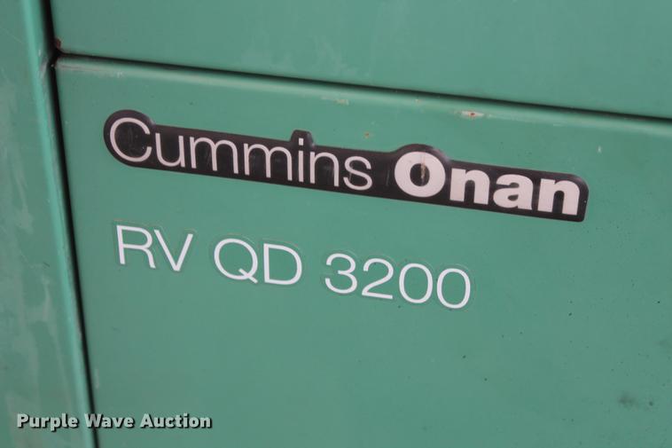 image for item DZ9983 2011 Onan Cummins RVQD3200 generator