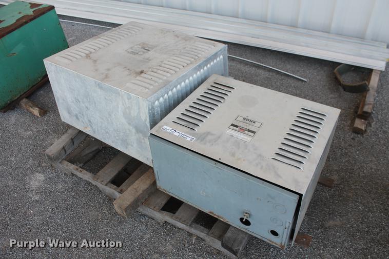 image for item DZ9984 (2) Ronk ADP-A-Phase static phase converters