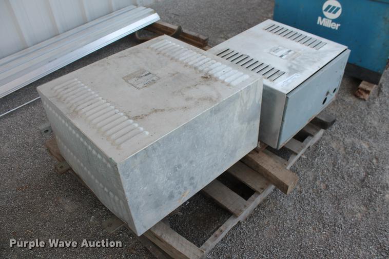 image for item DZ9984 (2) Ronk ADP-A-Phase static phase converters