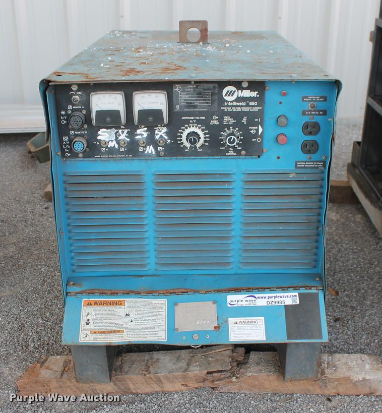 image for item DZ9985 Miller Intelliweld 650 welder