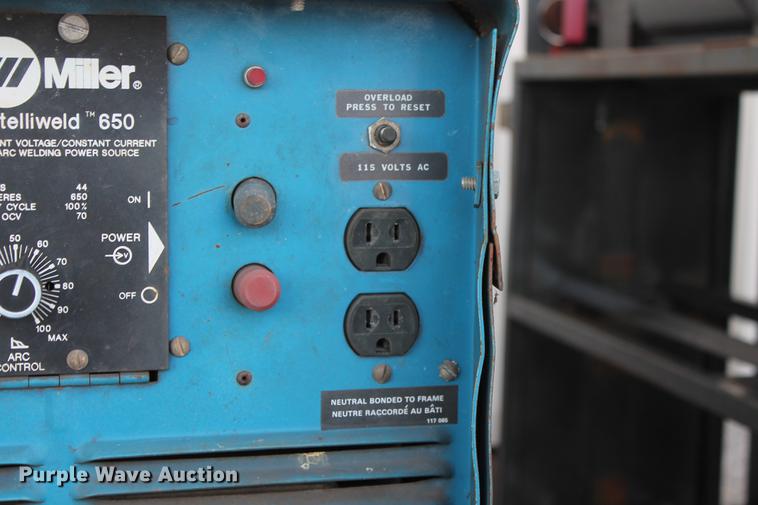 image for item DZ9985 Miller Intelliweld 650 welder