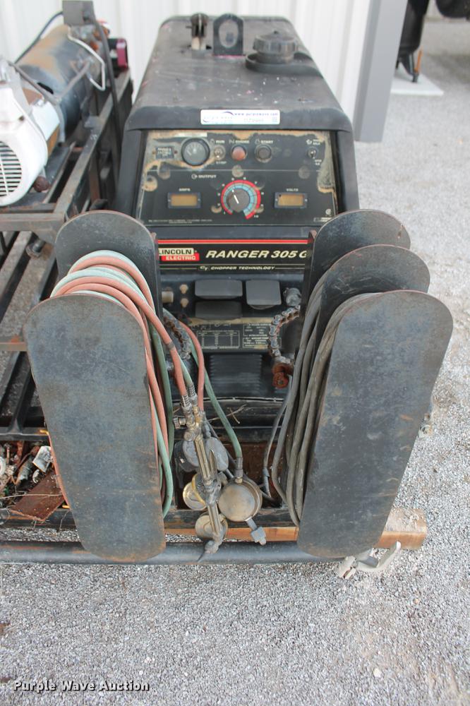 image for item DZ9986 Lincoln Ranger 305G welder