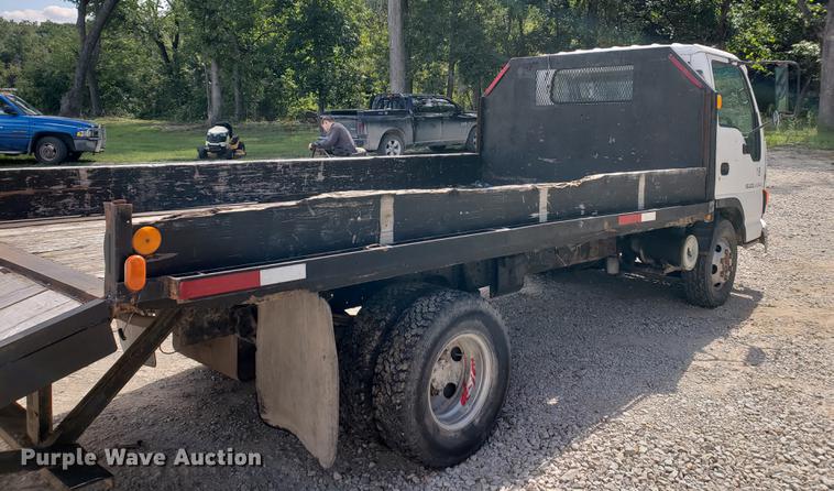 image for item EF9847 1996 Isuzu NPR flatbed truck