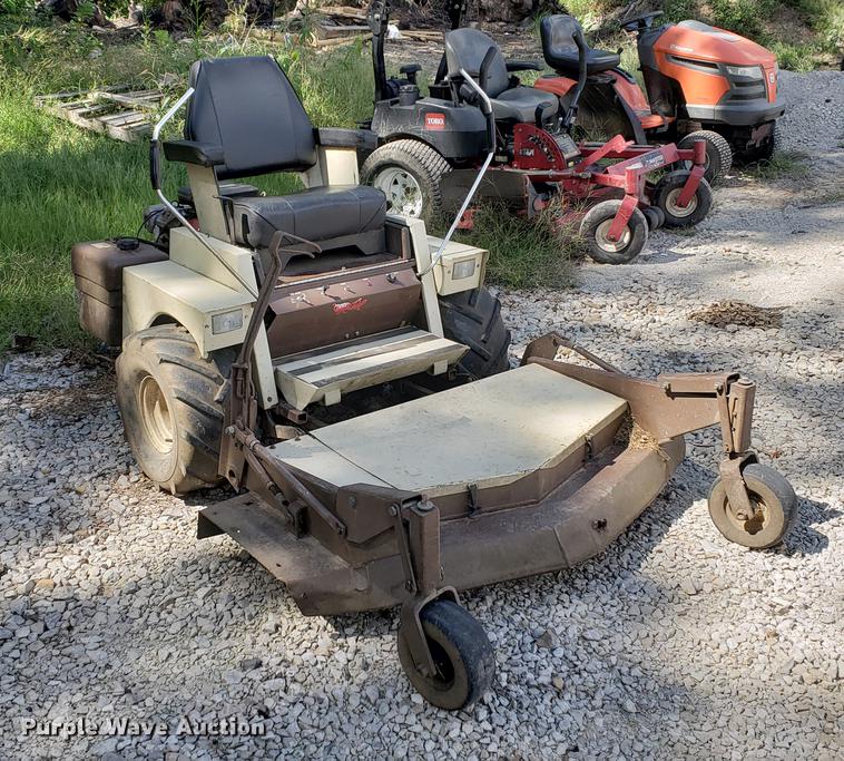 image for item EF9848 Grasshopper ZTR lawn mower