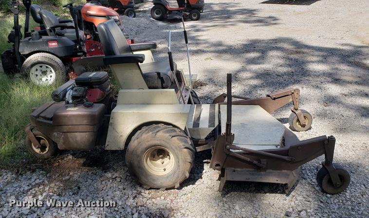 image for item EF9848 Grasshopper ZTR lawn mower