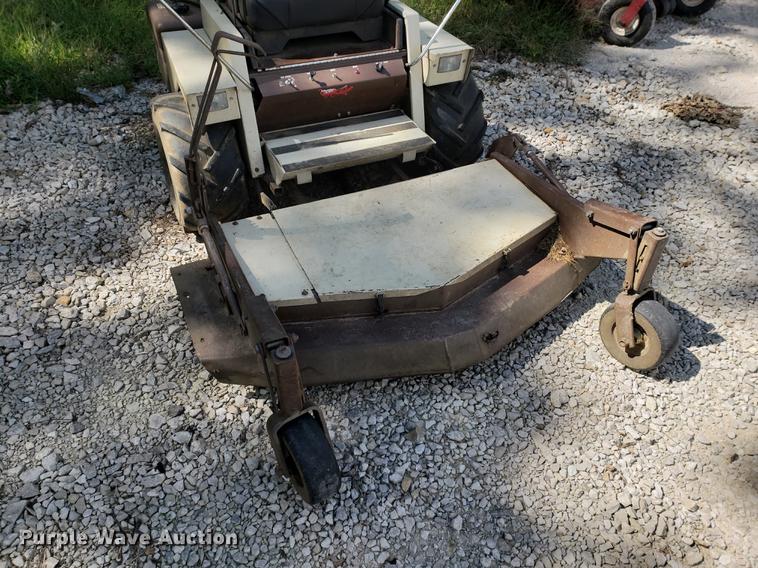 image for item EF9848 Grasshopper ZTR lawn mower