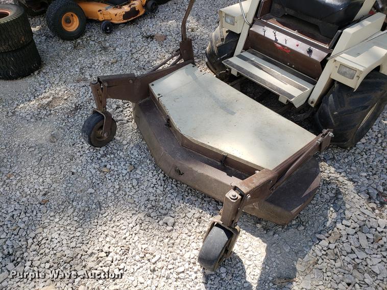image for item EF9848 Grasshopper ZTR lawn mower