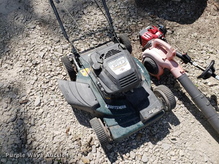 image for item EF9849 Lawn and garden equipment