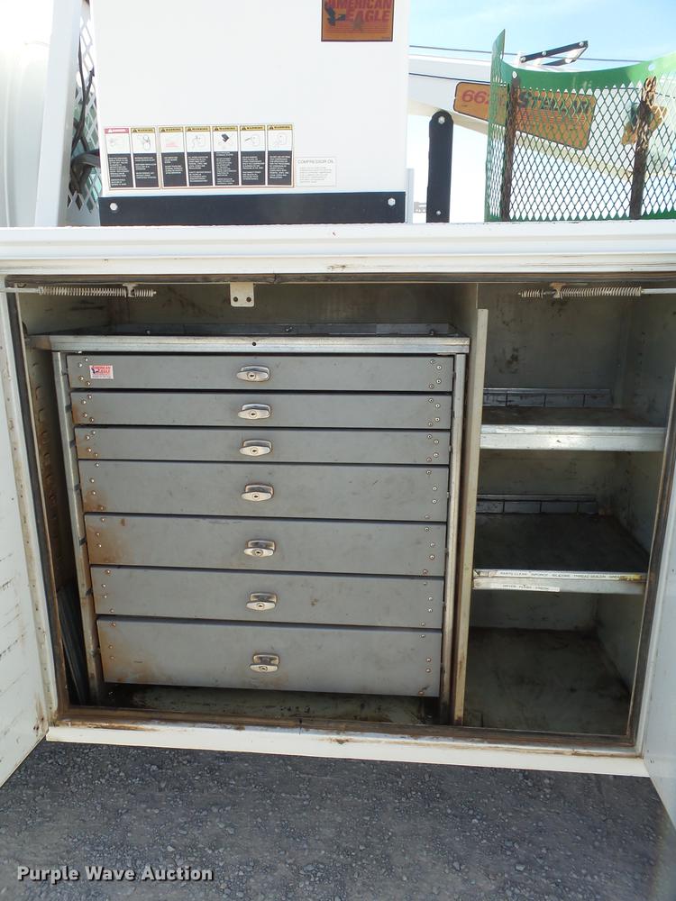 image for item EI9644 2008 GMC C5500 service truck