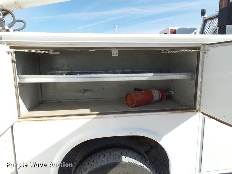 image for item EI9644 2008 GMC C5500 service truck