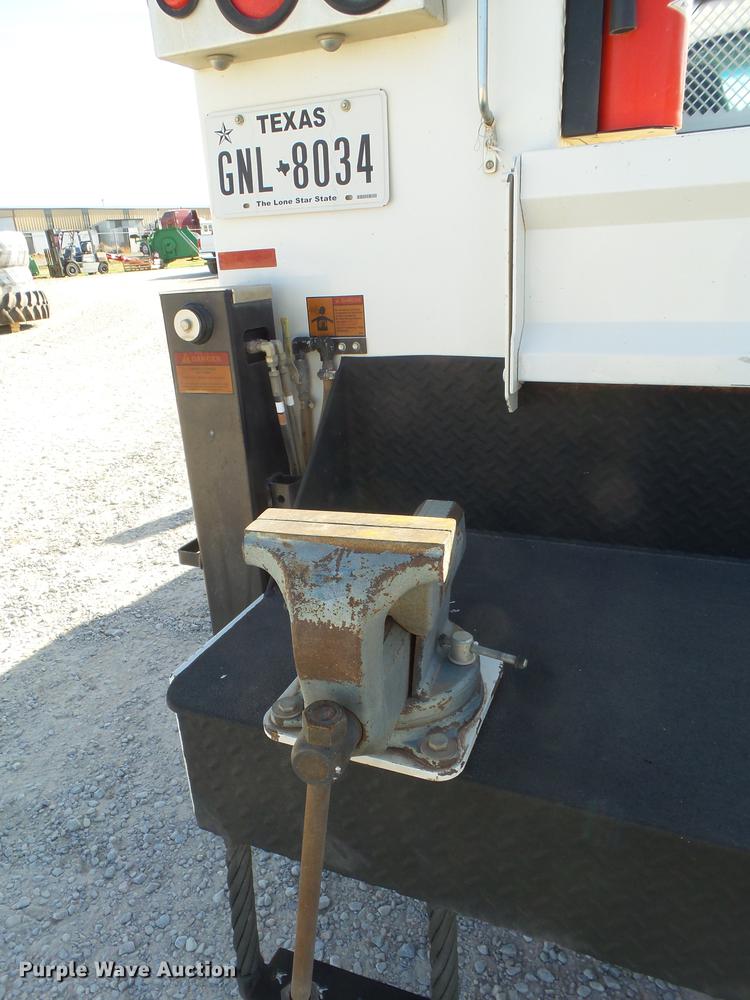 image for item EI9644 2008 GMC C5500 service truck