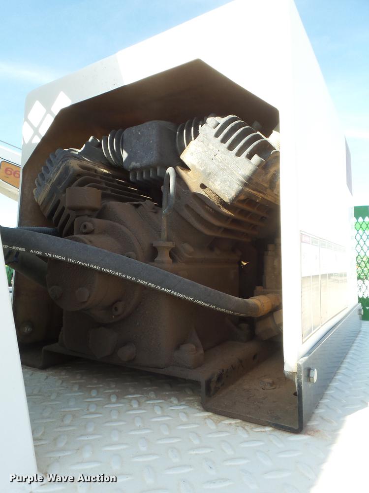 image for item EI9644 2008 GMC C5500 service truck