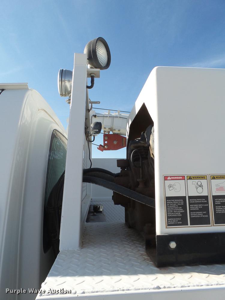 image for item EI9644 2008 GMC C5500 service truck