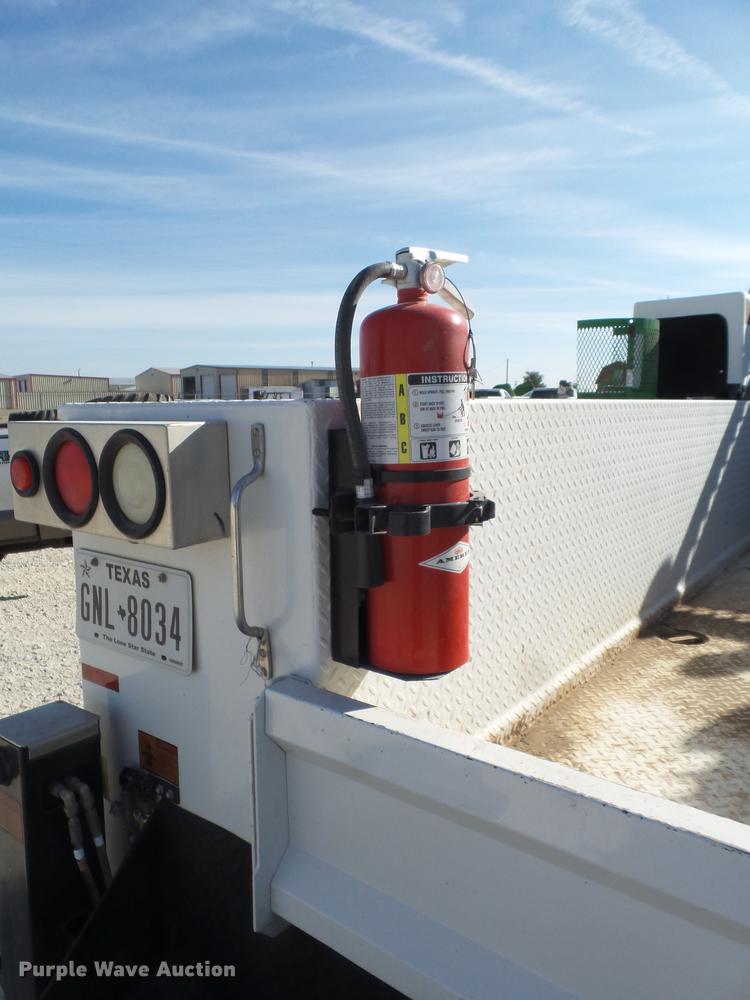 image for item EI9644 2008 GMC C5500 service truck