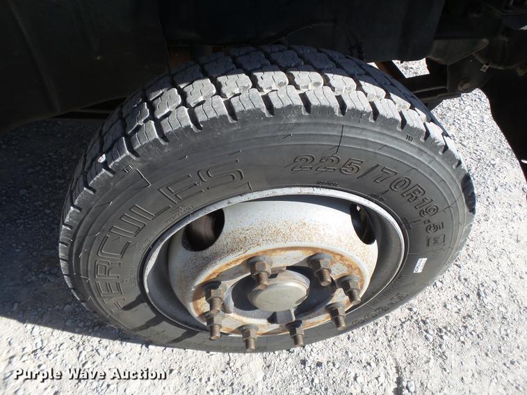 image for item EI9644 2008 GMC C5500 service truck