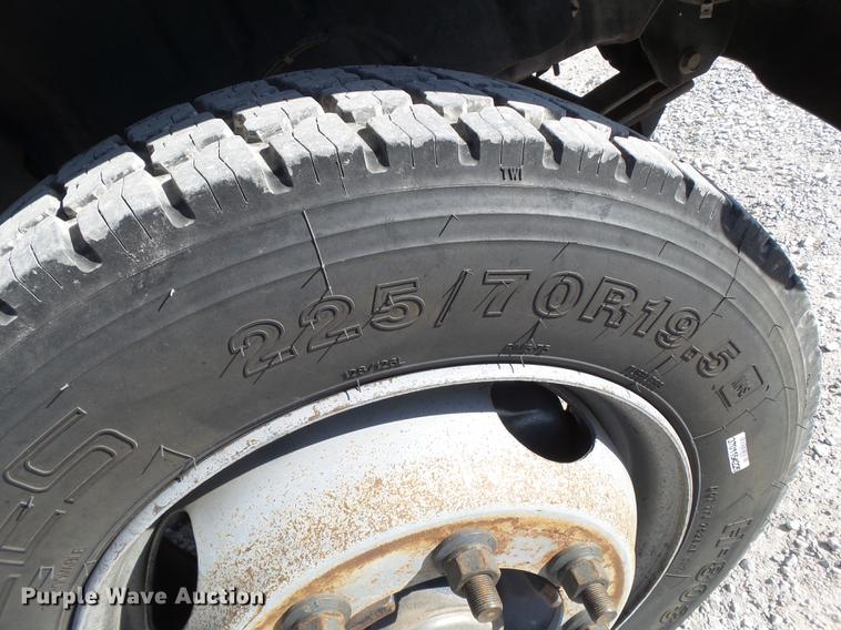 image for item EI9644 2008 GMC C5500 service truck