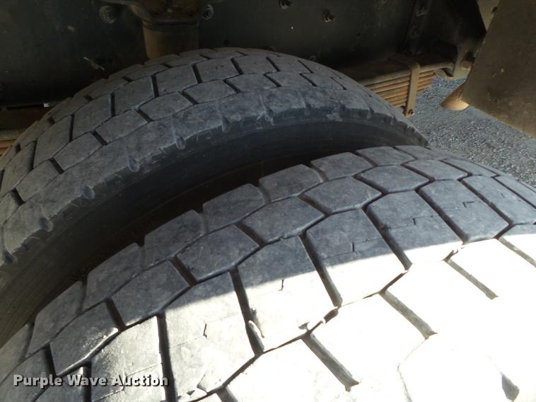 image for item EI9644 2008 GMC C5500 service truck