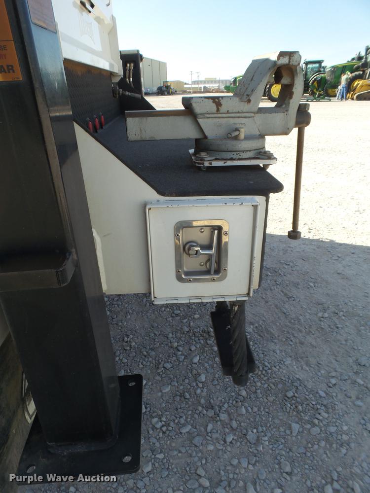 image for item EI9644 2008 GMC C5500 service truck