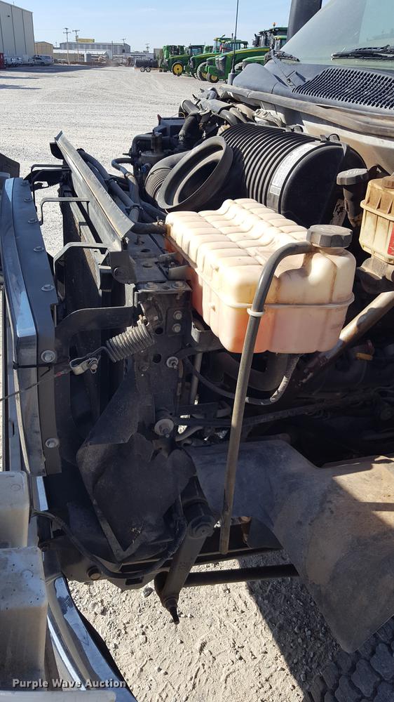 image for item EI9644 2008 GMC C5500 service truck