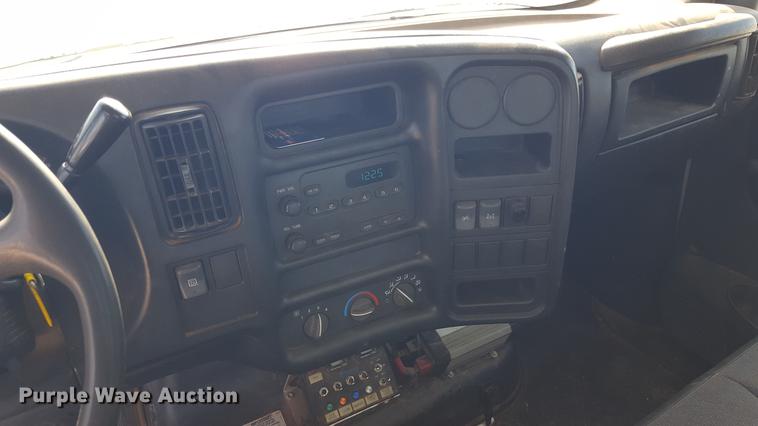 image for item EI9644 2008 GMC C5500 service truck