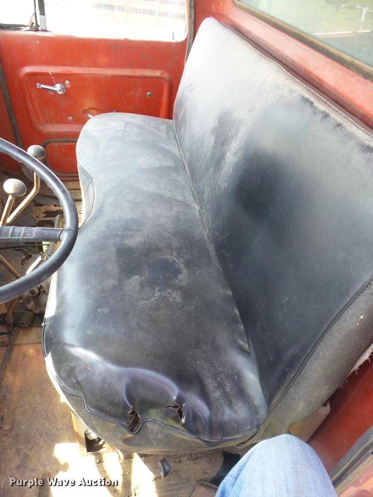 image for item EI9888 1972 Ford 800 dump truck