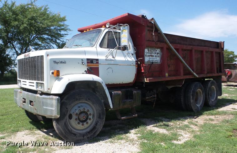 image for item EI9899 1984 GMC 7000 dump truck