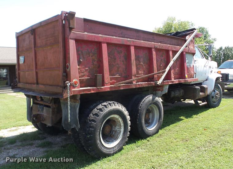 image for item EI9899 1984 GMC 7000 dump truck