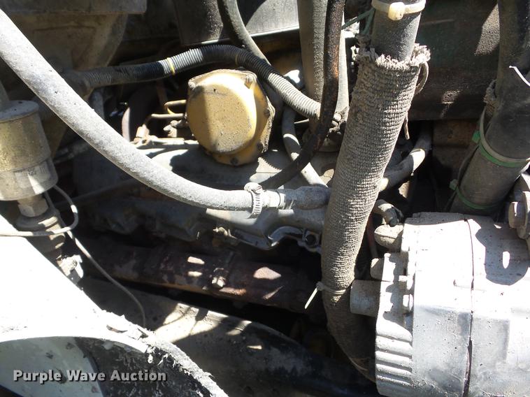 image for item EI9899 1984 GMC 7000 dump truck