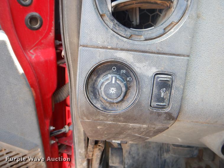 image for item EK9740 2011 Ford F350 Super Duty XL SuperCab pickup truck